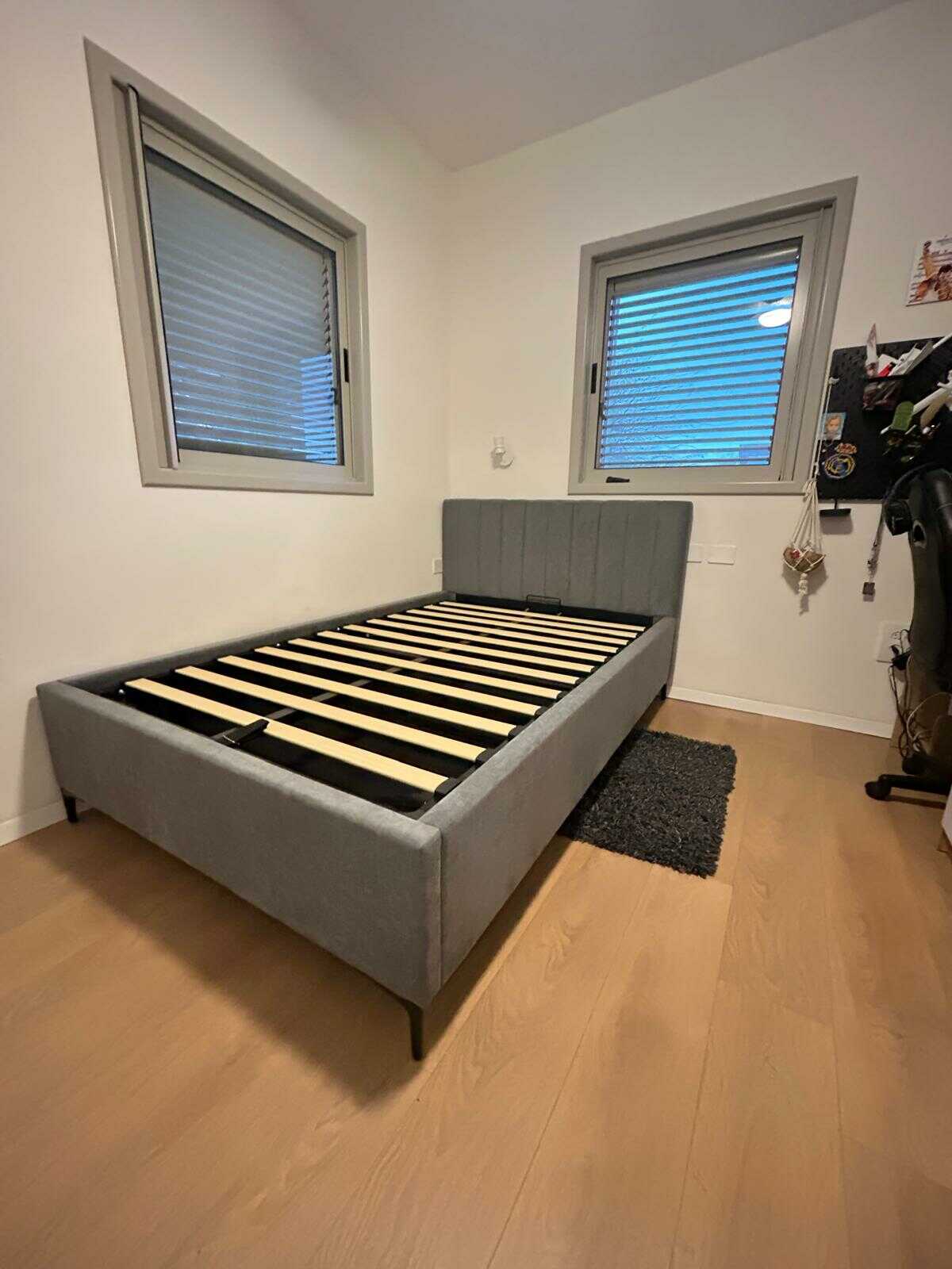 מיטה זוגית/נוער עם ארגז מצעים דגם: רפאל פסים – תמונה 10